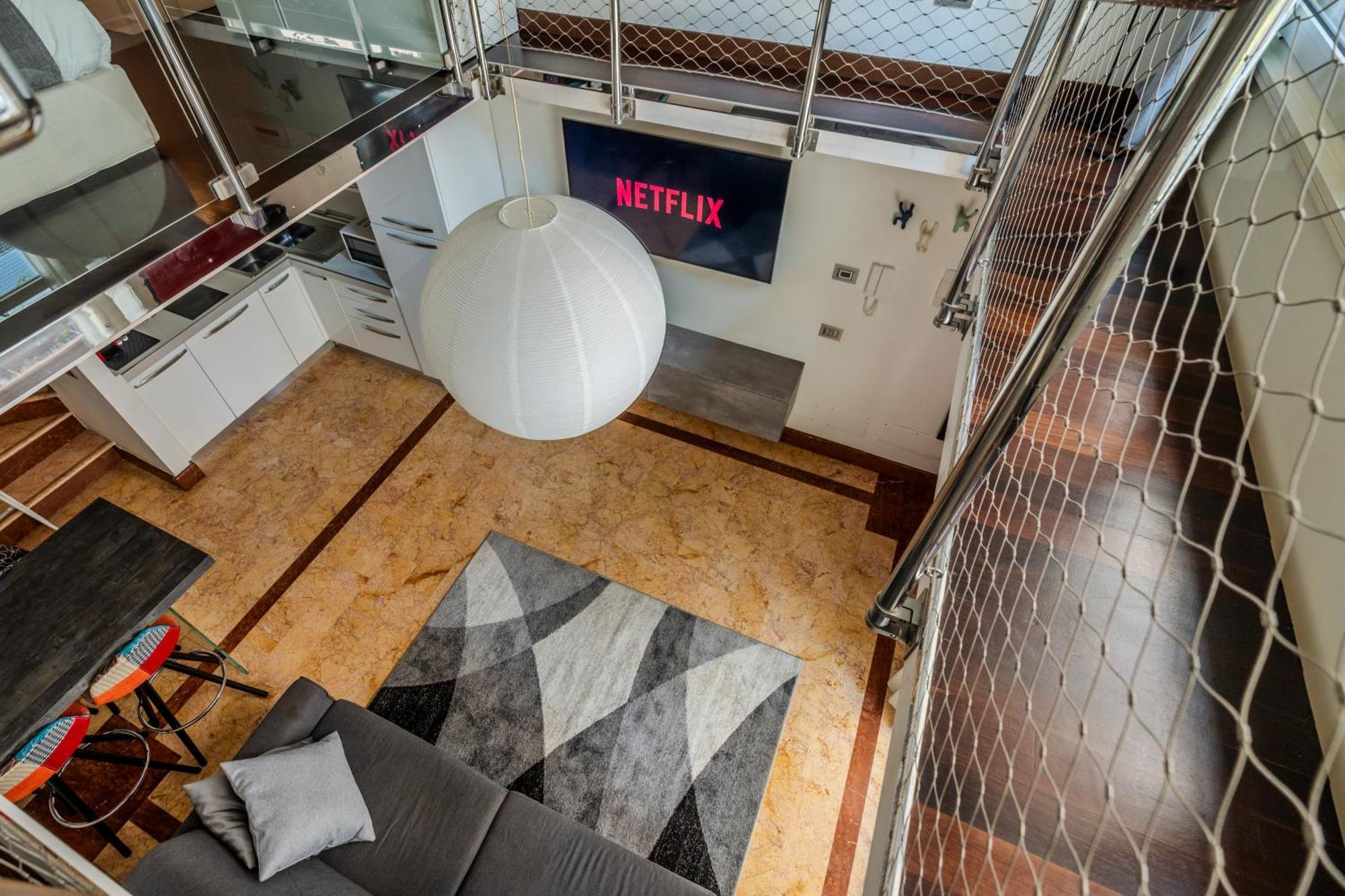 Loft Elegante In Centro Milano In Zona Signorile - Davanti Alla Metro エクステリア 写真