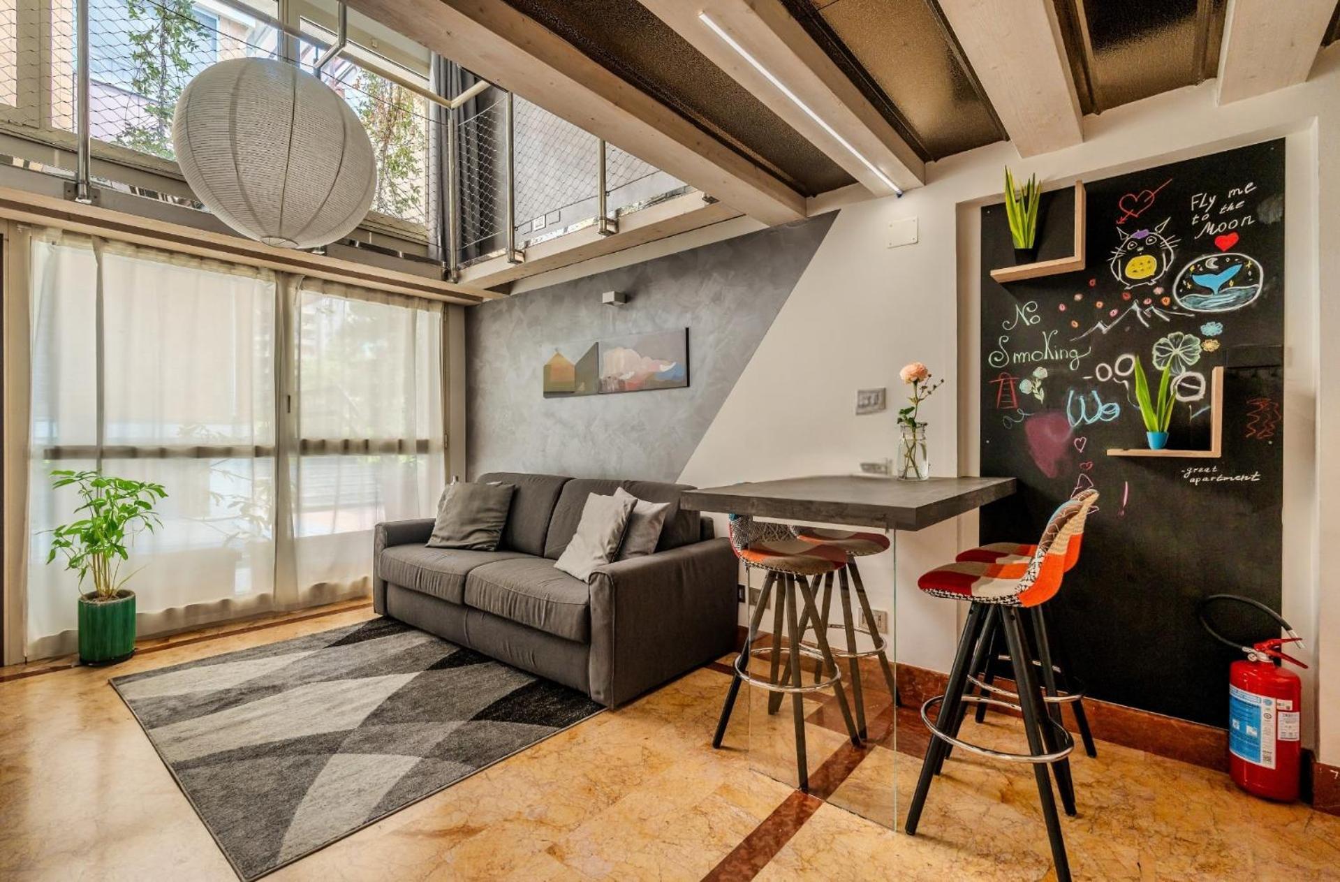 Loft Elegante In Centro Milano In Zona Signorile - Davanti Alla Metro エクステリア 写真